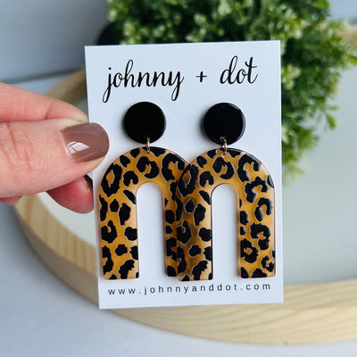 Wild Side Arch Earrings